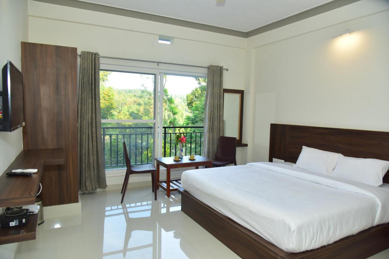 Grand Misty Heaven Villa Madikeri Eksteriør bilde